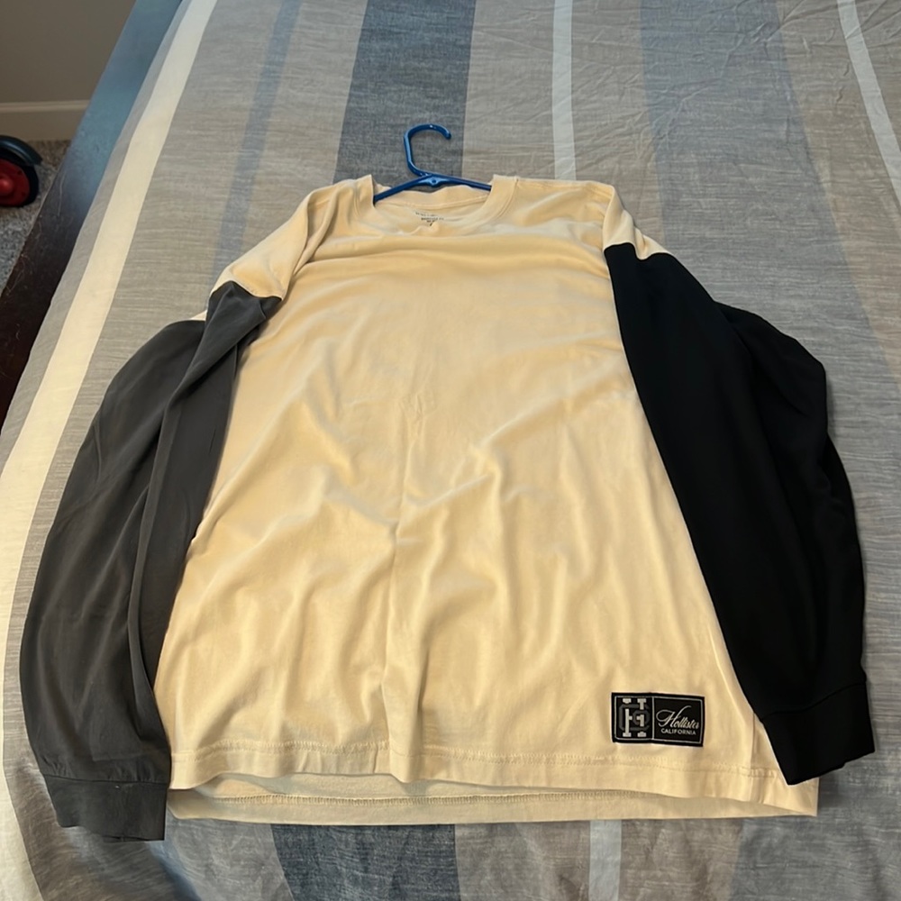 Hollister men’s XL tshirt
